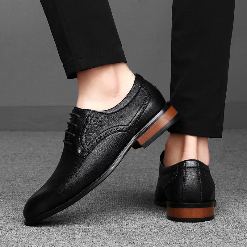 2024 New Casual Men Flats Brand Men's Genuine Leather Shoes Outdoor Men Oxford Shoes All-match Men Classic Business Formal Shoes