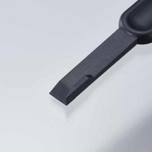 JIT: The savior of groove cleaning! One tool fits four widths. It scrapes out all the dirt from gaps and grooves. A groove expert who cleans all the d