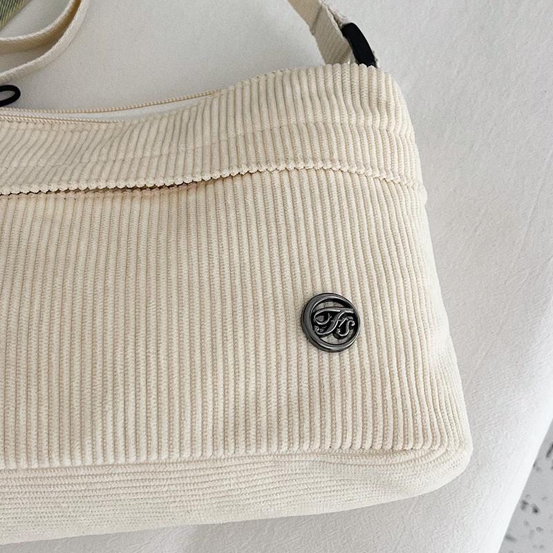 New Minimalist Fleece Women's Multi-Layer Shoulder Bag Versatile Crossbody Bag Multi-Layer Commuting Bag Crossbody Bag