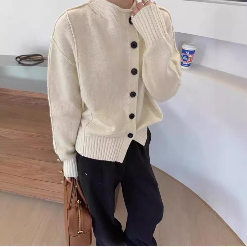 

European-Style Cashmere Button Cardigan - Winter Fashion, Stylish & Versatile Wool Sweater, Soft Knitwear for Women M кофейный