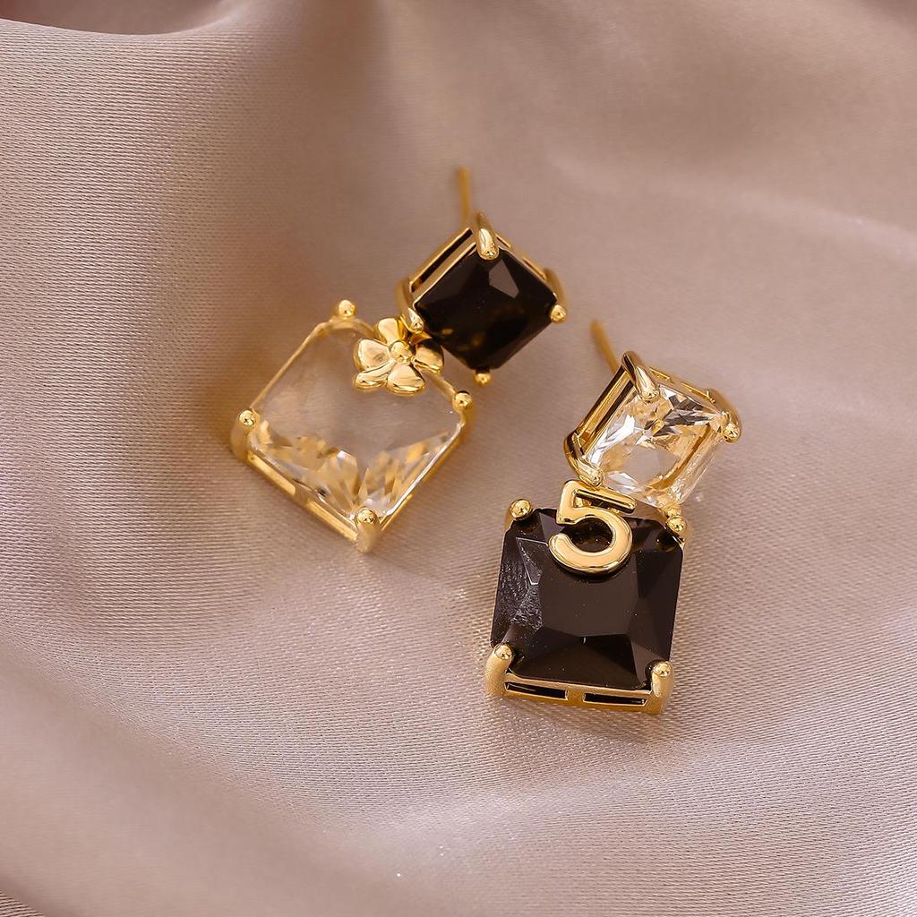 Elegant Asymmetrical Drop & Square Stud Earrings: Light Luxury Fashion for Women