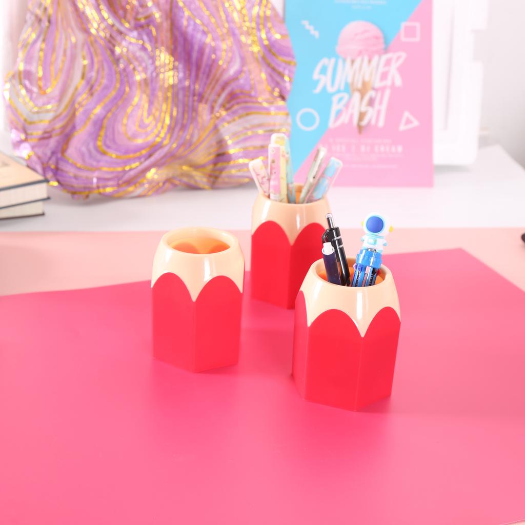 Minimalist Pencil-Shaped Stationery Storage Container for The Back-To-School Season, a Colorful Plastic Pen Holder for Students' Desks, Sold Individua