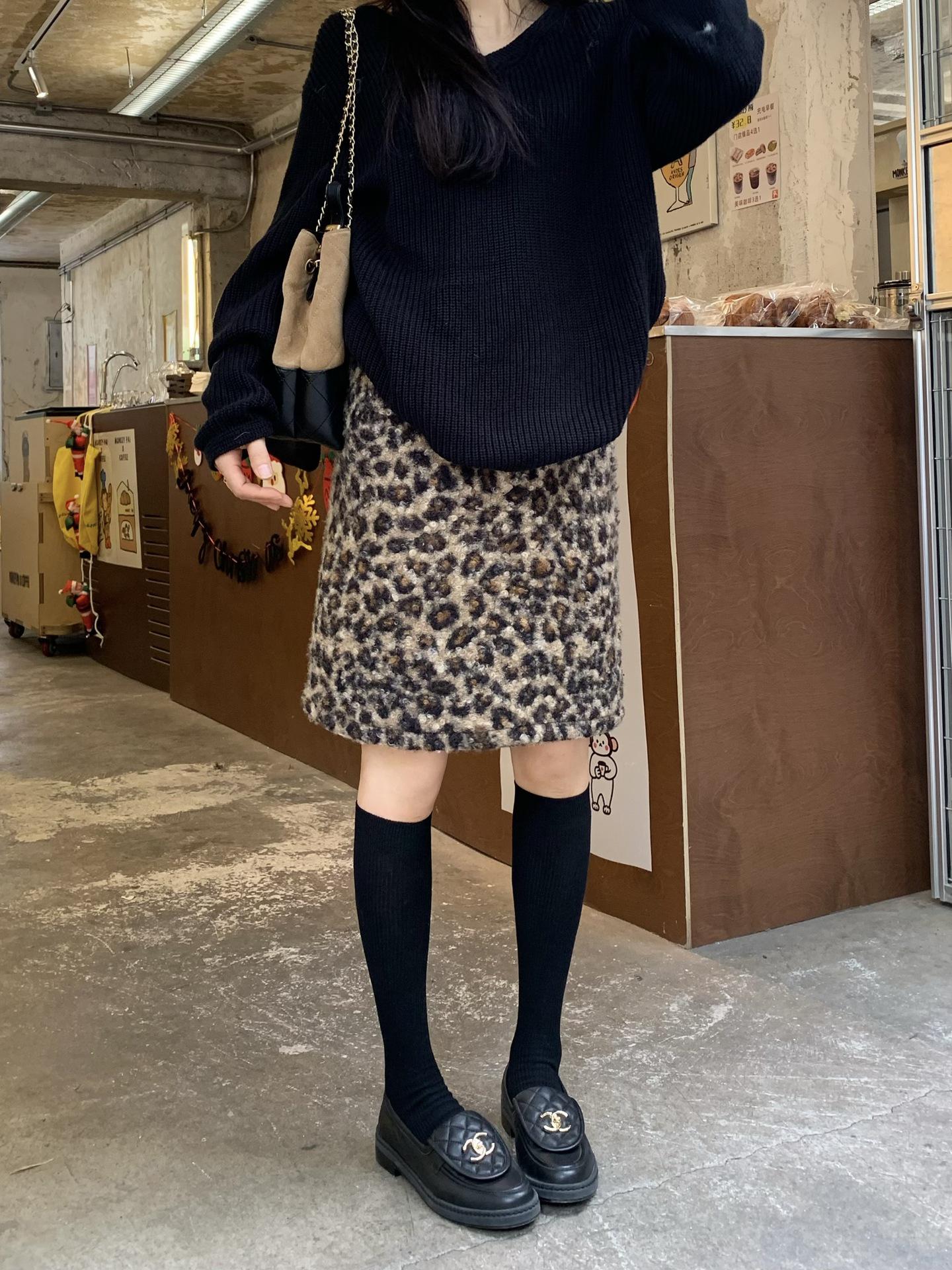 2025 Retro Leopard Print Wool Blend Midi Skirt - Winter Slim Fit Women s Fashion M коричневый/леопардовый