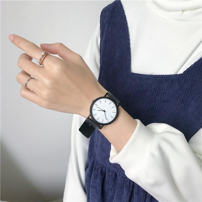 Minimalist Style Youth Watch, Boys  And Girls  Casual Forest Department Junior High School Student Black And White Couple Watch