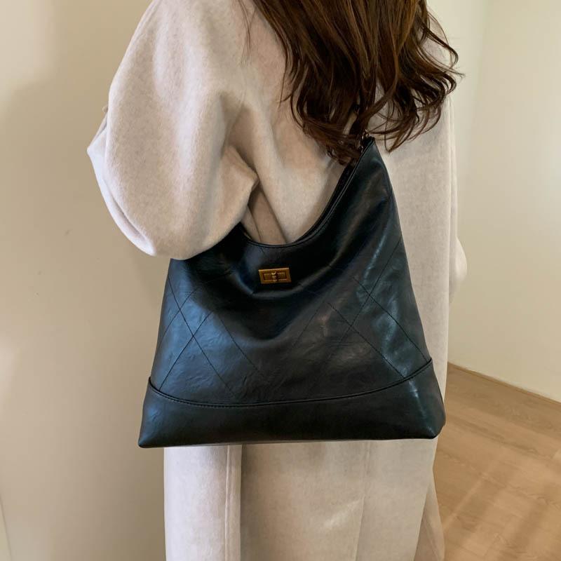 Premium Rhombus Chain Bag Women's 2025 New Autumn and Winter Shoulder Bag Large Capacity Popular Merad Tote Bag