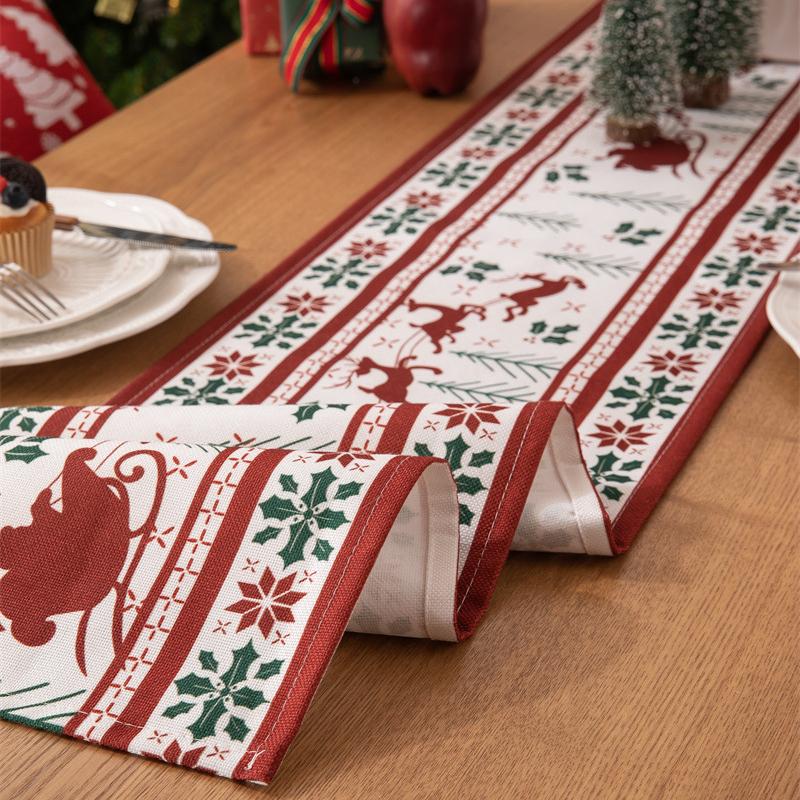 Printed Christmas Holiday Decoration Table Cloth Red Elk Snowflake Christmas Table Runner for 4/6/8/10 Seat