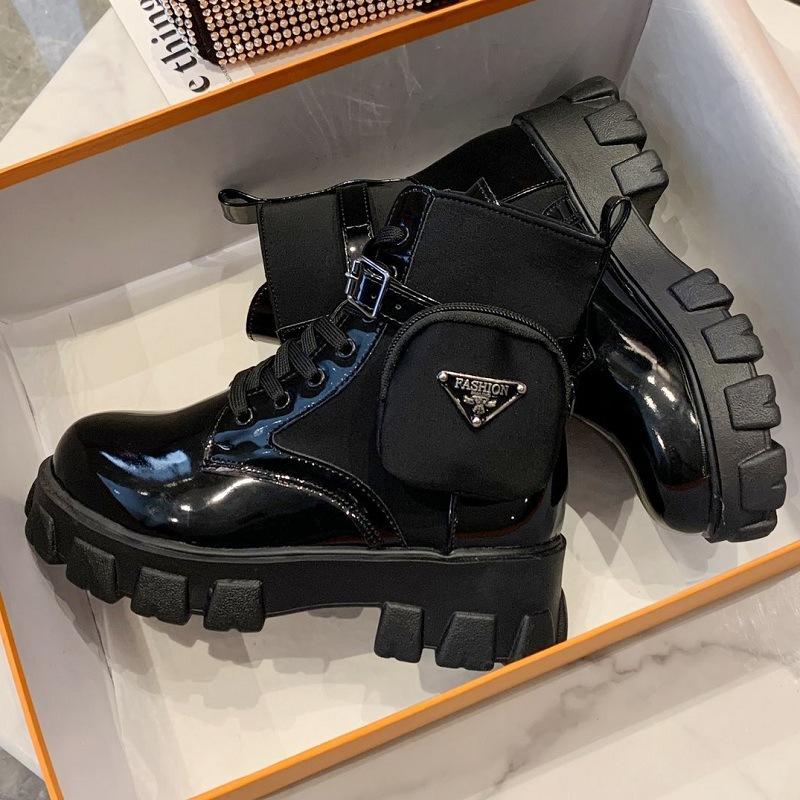 2026 autumn and winter new patent leather pocket boots thick-soled muffin locomotive Martin boots women's British style large size lace-up short boots