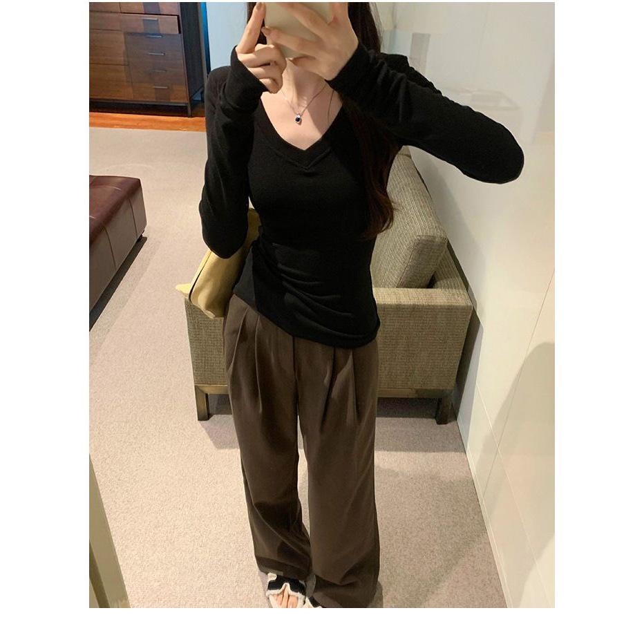 Women's Solid Color V-Neck Long-Sleeve Slim Fit Shirt, Autumn/Winter Base Layer or Outerwear, Regular Shoulder.