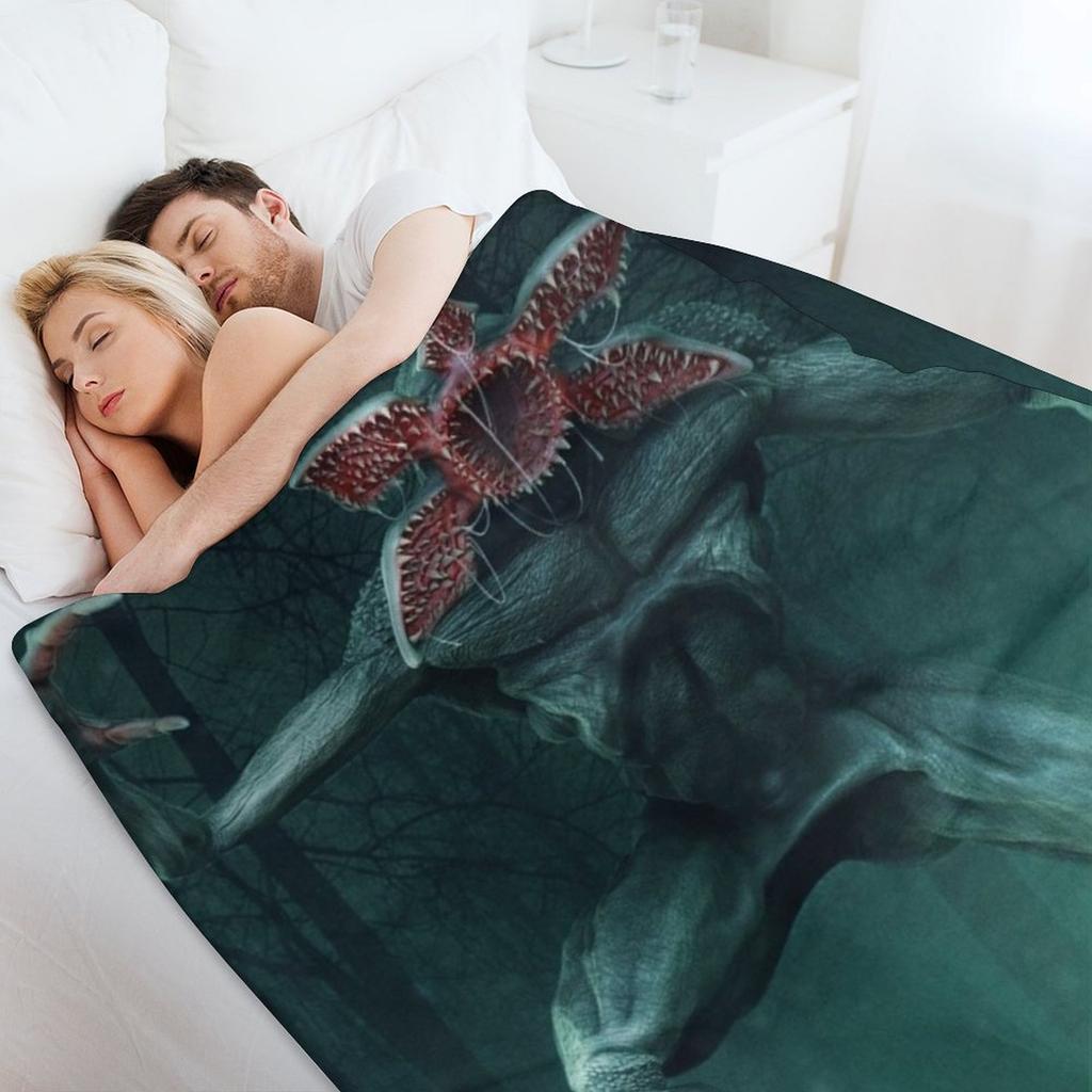 Beware the demogorgon Throw Blanket Decorative Beds Moving Picnic christmas gifts Blankets