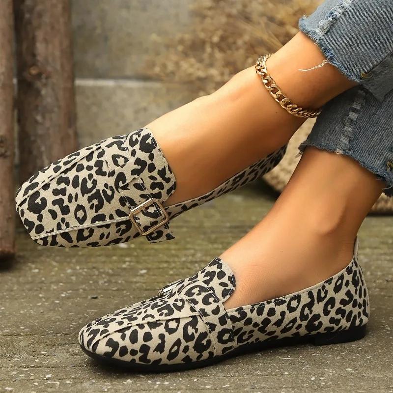 Ladies Shoes 2024 Slip-on Women's Flats Fashion Belt Buckle Daily  Flats Women Hot Sale Leopard Print Plus Size Flat Low Heels