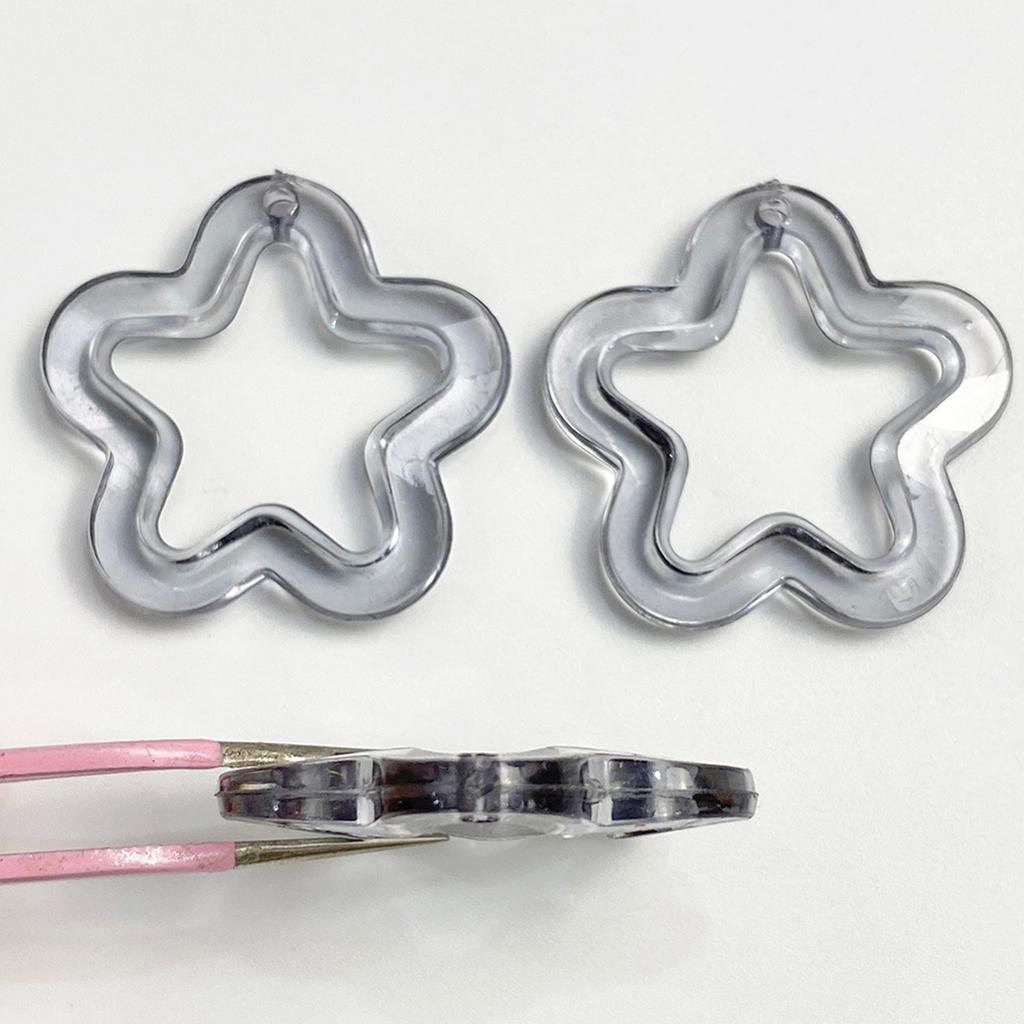 5 Stück Acryl Blumenanhänger mit Loch Hohlstern Floraler Anhänger Schmuck DIY Zubehör für Halskette Armbänder Ohrringschmuck