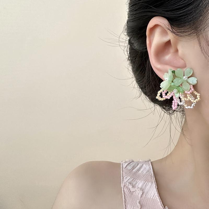 Sweet Fresh Floral Beaded Stud Earrings For Women Daily Vacation Wear