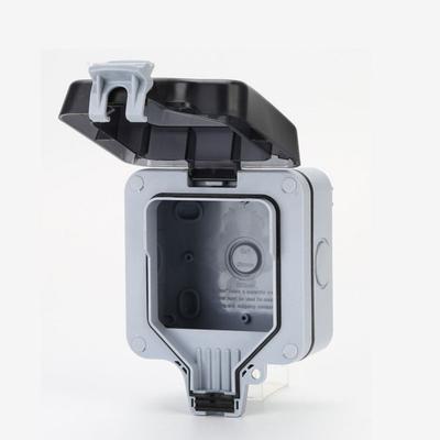 Waterproof Design Wall Switch Socket UK Plug USB Port Outdoor Switched Power Socket with Light IP66 Waterproof Power Socket Box
