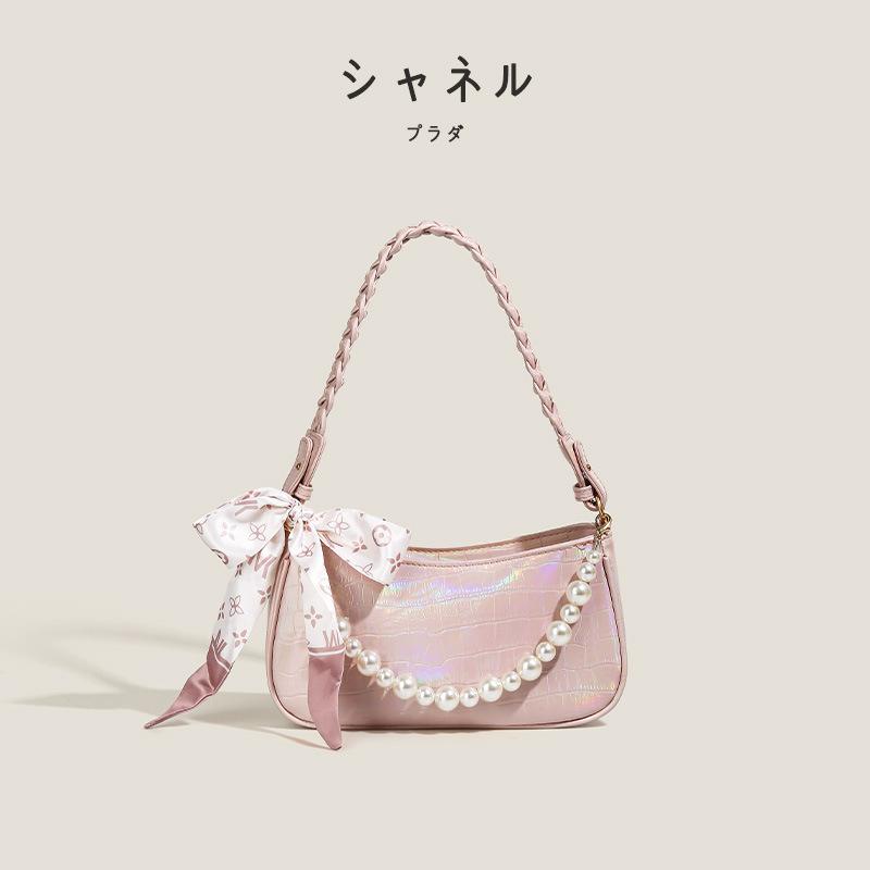 Women's Bag Niche Ins Style Fashion Versatile Laser Powder Underarm Bag Color Bag Women's 2025 New Shoulder Messenger Bag