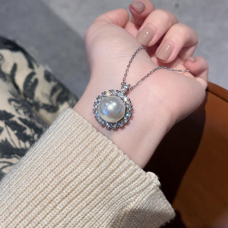 Elegant Sunflower Pearl Necklace & Light Luxury Stud Earrings Set for Women, Spring 2025 ожерелья