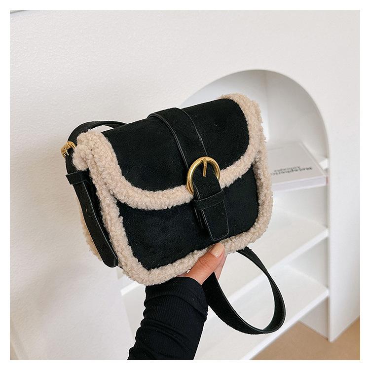 Premium Texture Retro Plush Bag Women's 2025 New Autumn and Winter Versatile Messenger Bag Fashionable Shoulder Small Square Bag
