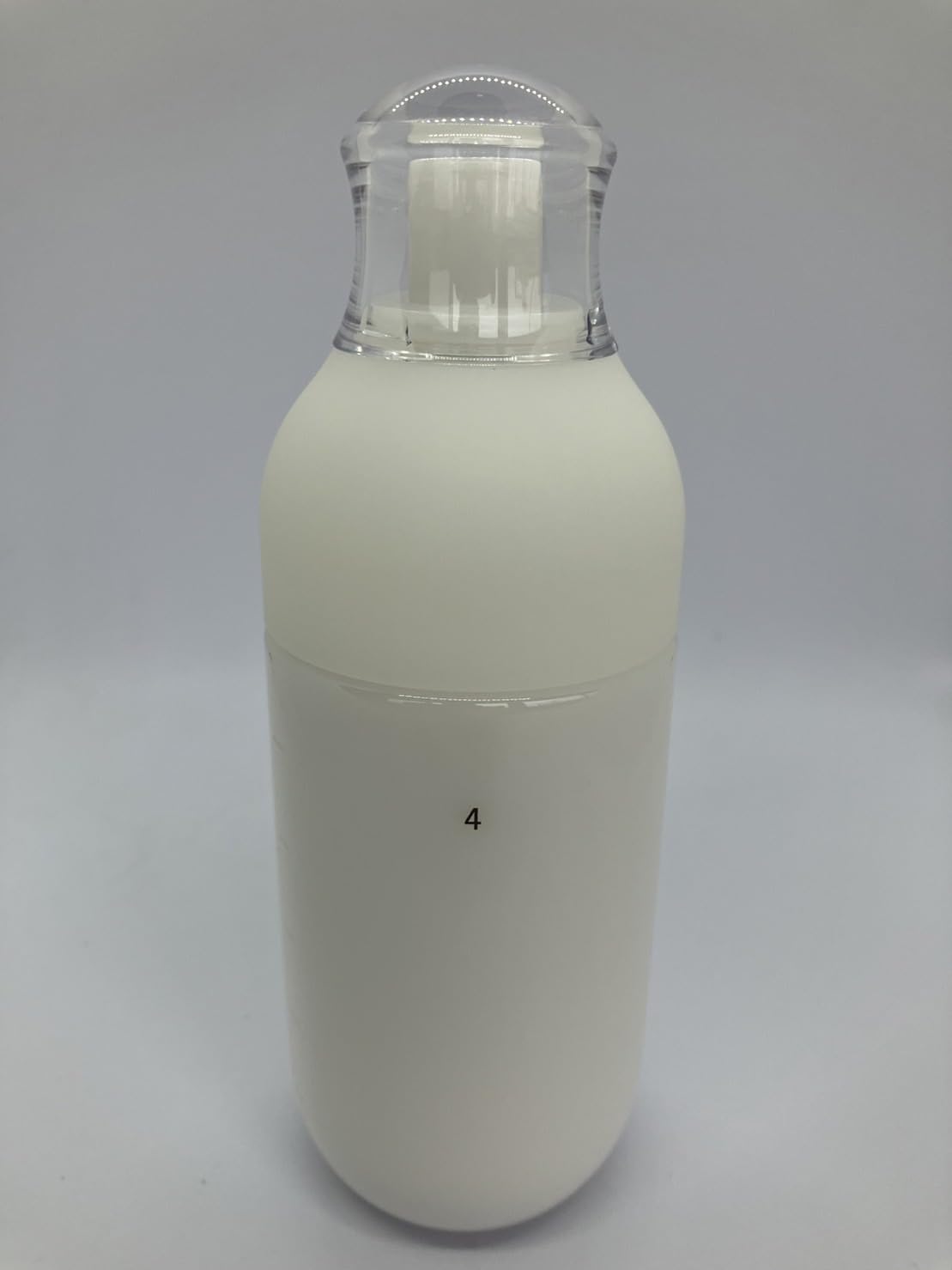 

ME Sensitive e 4 Рекомендуется для чувствительной кожи, которой не хватает свежести и блеска и которая обеспокоена общей [IPSA] сухостью.