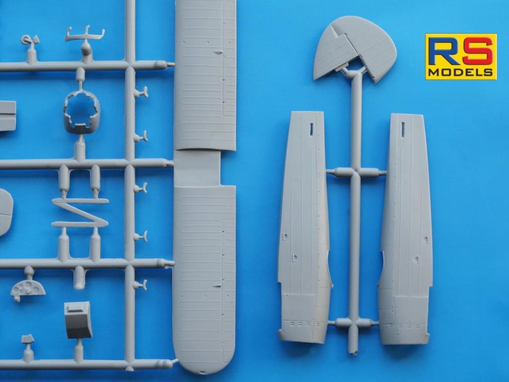 RS Model 1/72 Scale Avia Ba.122 Berlin 1936 Limited Edition Plastic Model Kit 94023 (Airplane)