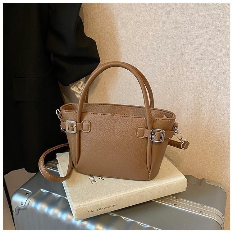 IELGY High-End Retro Autumn Winter All-Match Messenger Bag Fashion Portable Bucket Bag