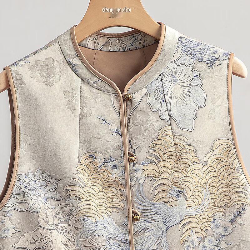 Cypress She Women's New Chinese Style Embroidered Loose Vest