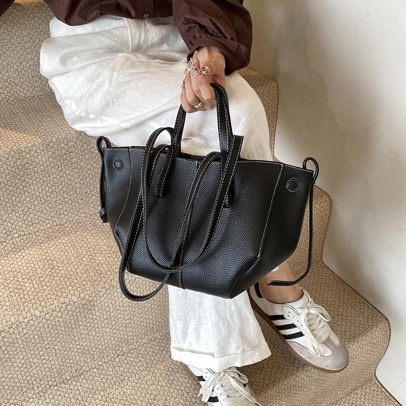 Vintage PU Leather Hobo Bag Women Adjustable Strap Crossbody Bag with Top Handle for Casual Daily Outings