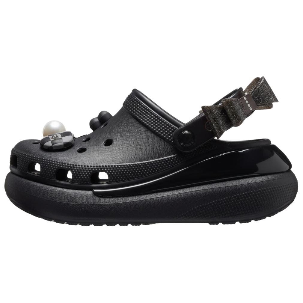 

Crocs Classic Stylish Comfortable Trendy Clogs Women Footwear Black 213633--001 35
