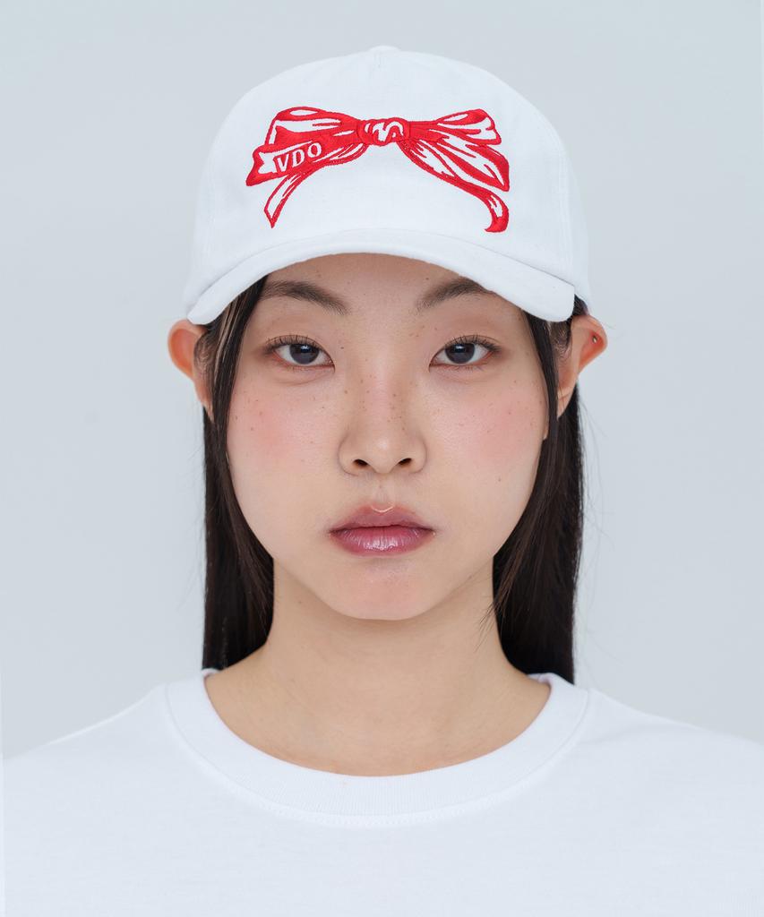 VIDEO JOCKEY Ribbon Ribbon Ball Cap [Off-White]