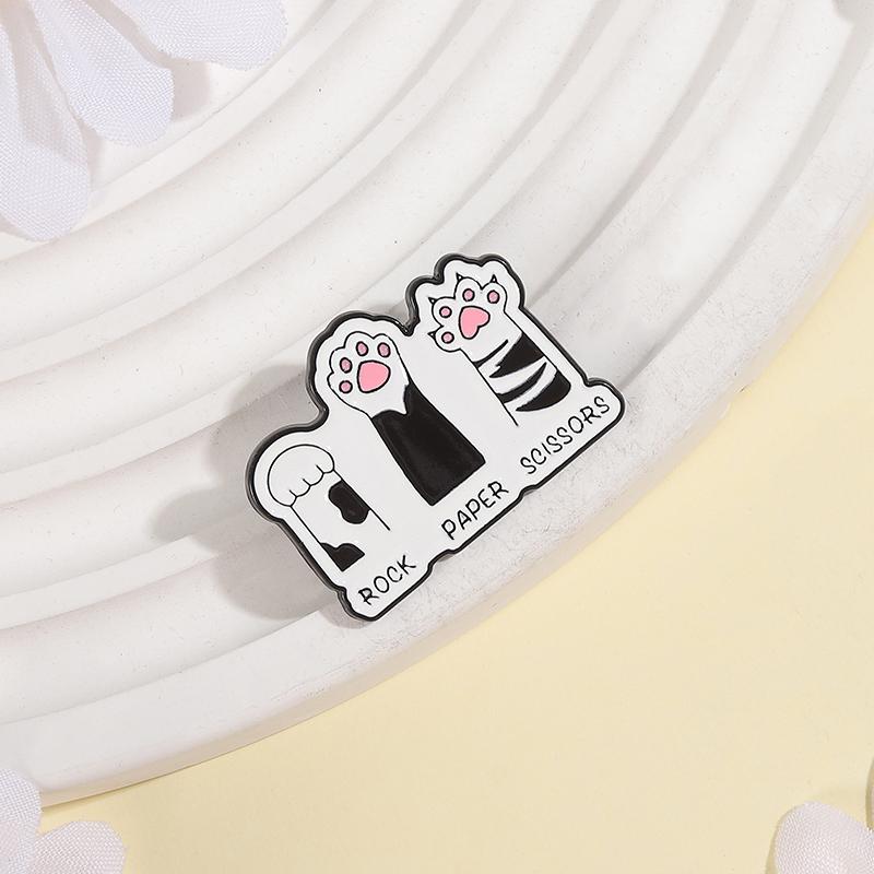 Rock Paper Scissors Cat Paw Enamel Pin Hand Game Funny Cat Foot Brooches Lapel Backpack Badge Fashion Jewelry Gift for Friends