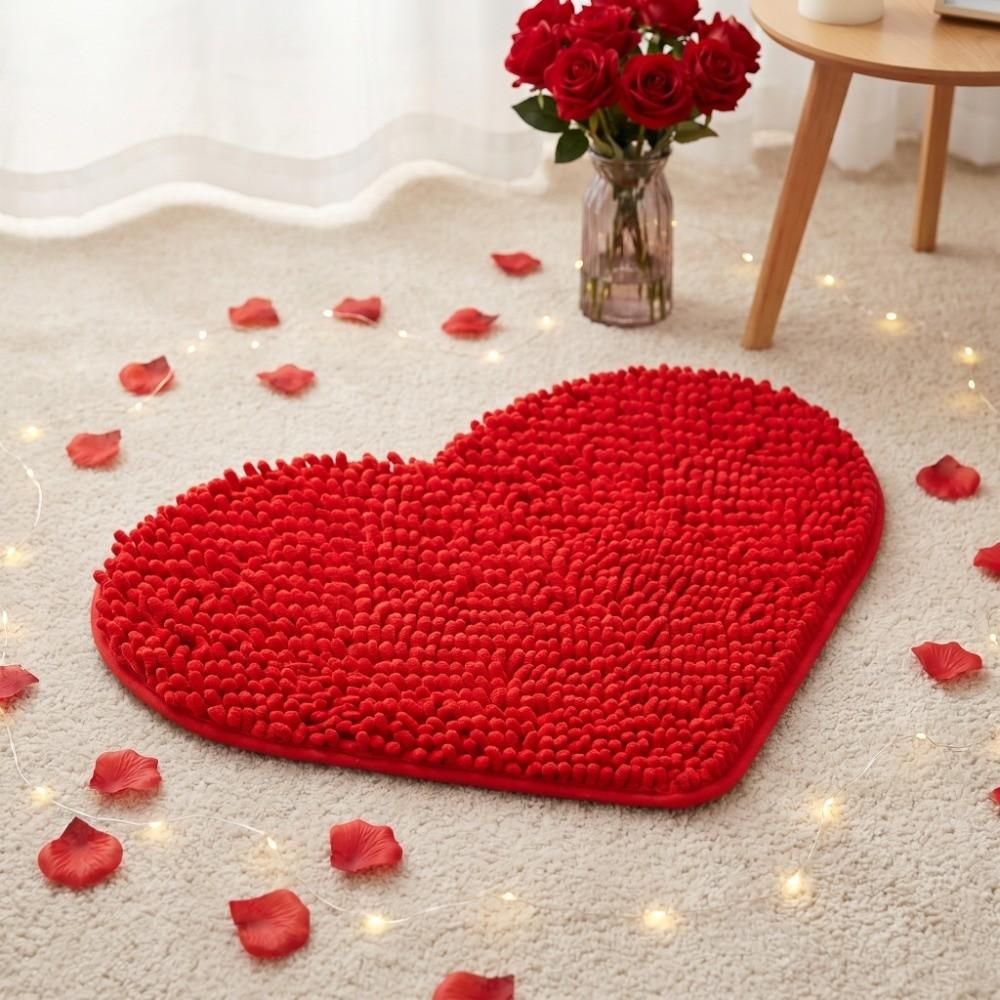 Chenille Red Heart Shaped Chenille Floor Mat  Balcony Indoor Decorative Heart-shaped Carpet