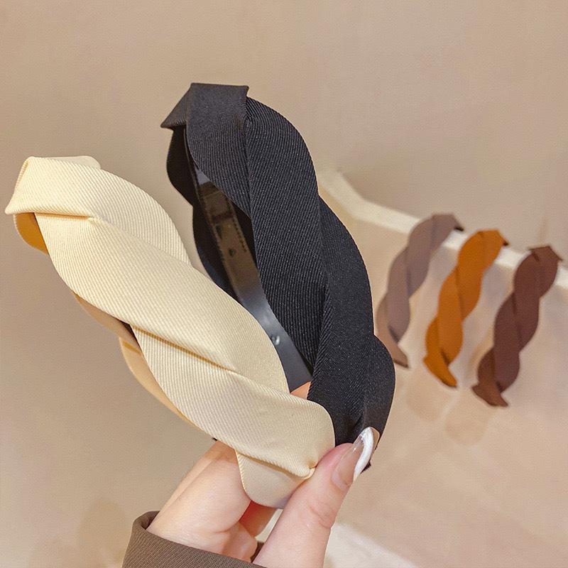 Retro wide edge Twist Headband for Women Elegant Wash Face Hair Band Fashion Girl Hair Accessories