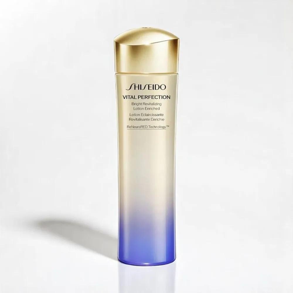Shiseido Vital Perfection White Revitalizing Softener Enriched 150ml