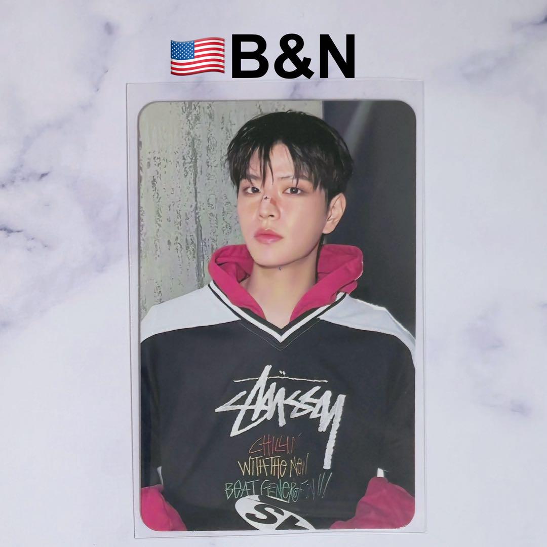

[USED] Stray Kids Korea KARMA US B&N Bonus Trading Card Seungmin