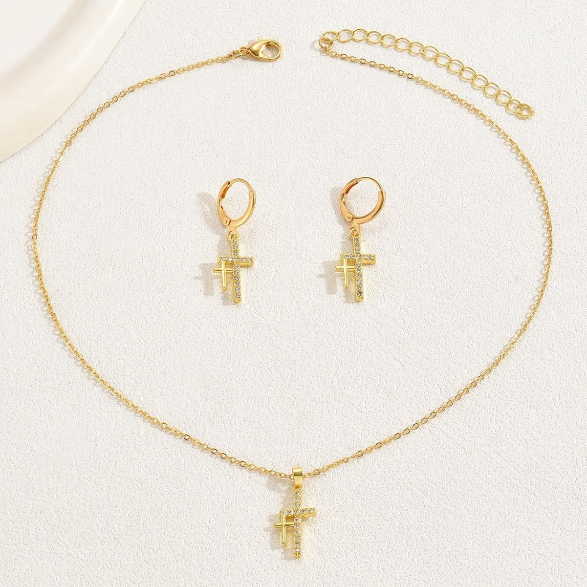 

Нишевый простой набор колье и серег с крестом, инкрустированный цирконами, дизайн легкой роскоши, колье-цепочка для ключицы 14k