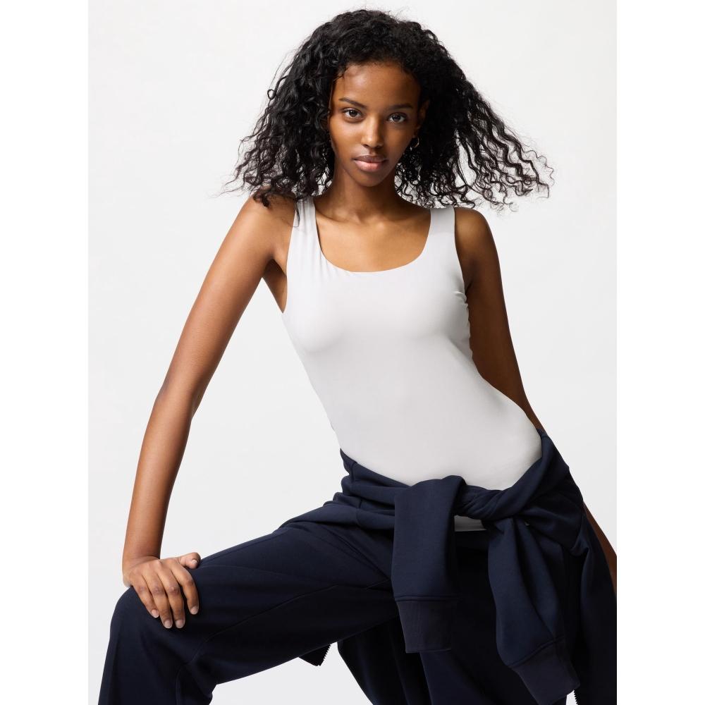 Uniqlo Japan Air Rhythm Bra Tank Top