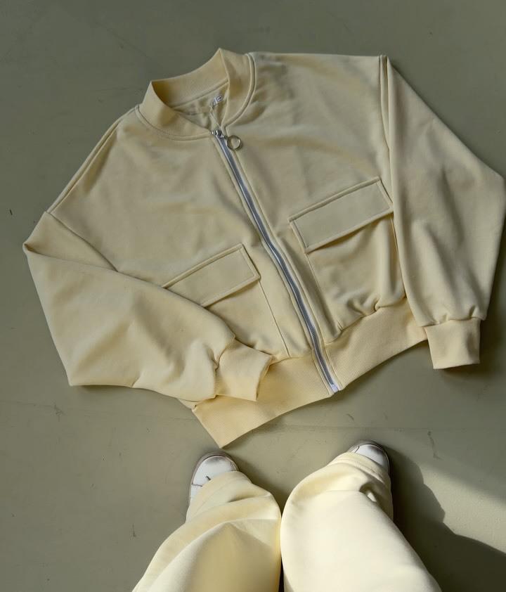 Women's Solid Color Zipper Pocket Sports Jacket & Pants Set - Casual Long Sleeve Two-Piece for Spring/Autumn 2026