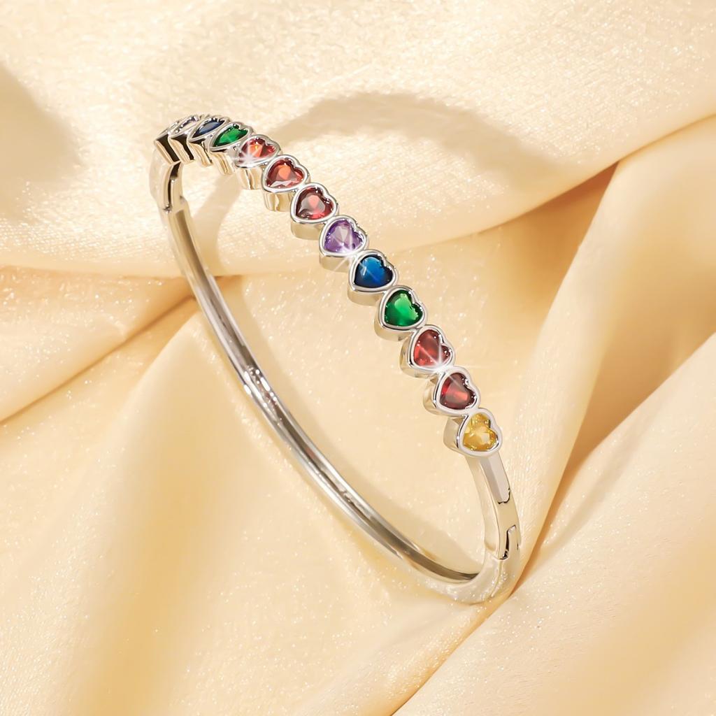 New Minimalist and Fashionable Heart-shaped Bracelet with a Unique and Niche Design Sense