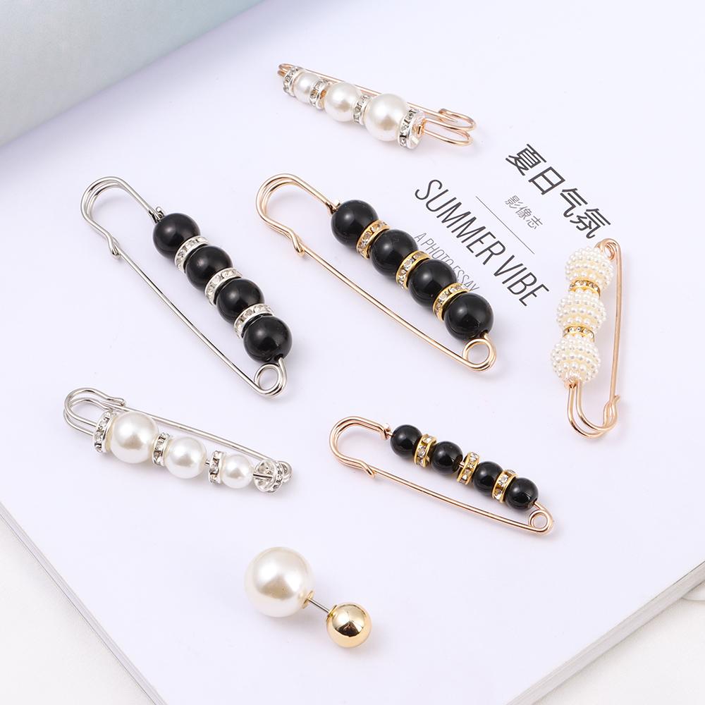 Fashion Fixed Collar Anti-Light Tightening Waistband Pearl Brooch Lapel Pin Badge Buckle