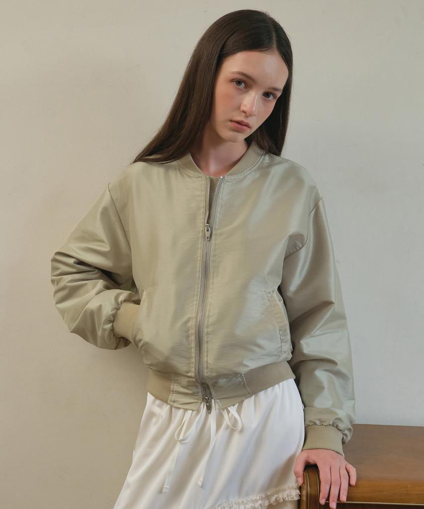 Ournostalgia Glossy Blouson Jacket_Beige(O25-Ot04)