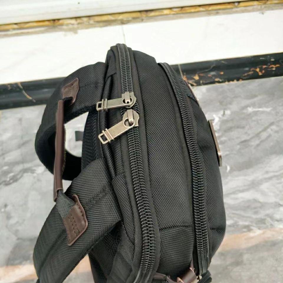 Herrars expanderbara laptopryggsäck i ballistisk nylon - Lättviktig och avslappnad