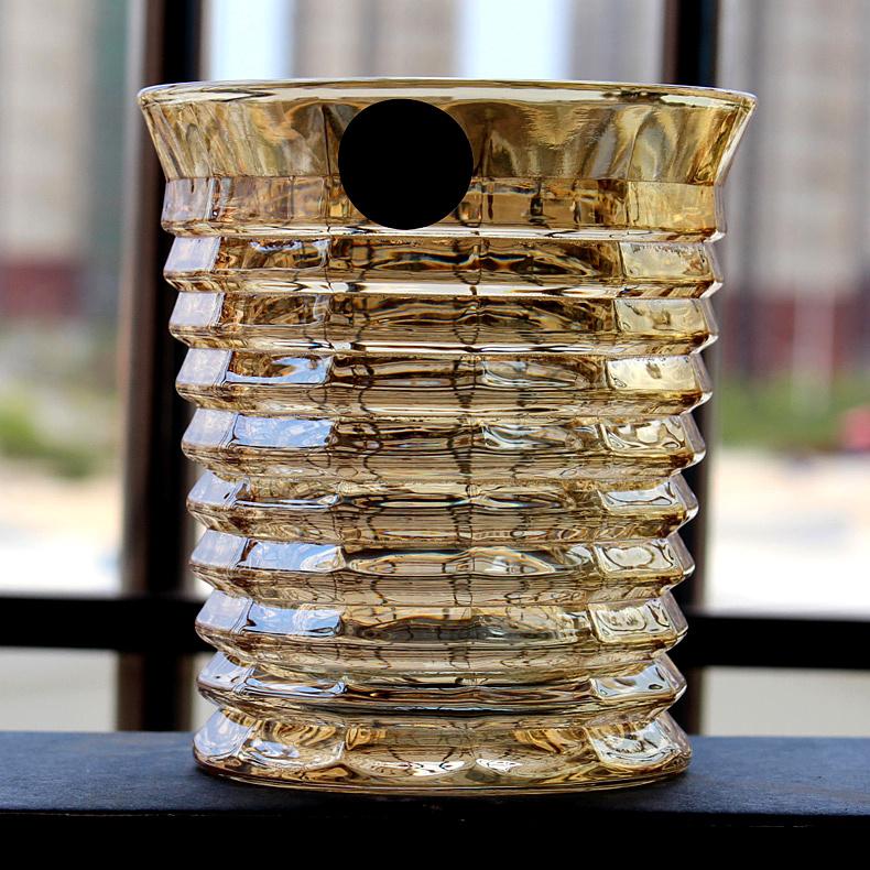 Goldene Kristall-Whiskygläser Europäischer Stil Luxuriöses Heim-Weinglaswaren Funkelnder Bierkrug XO Chivas Cognac Brandy Schwenker