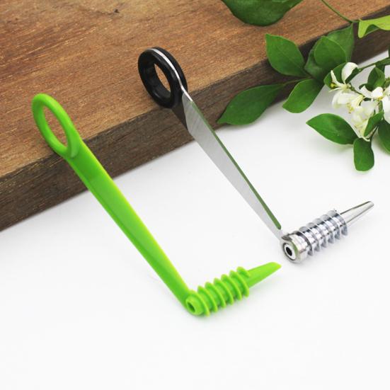 Stainless Steel Vegetable Spiralizer 360 Degrees Rotary Slicer for Cucumber Carrot Potato BPA-Free Ergonomic Handle & Sharp