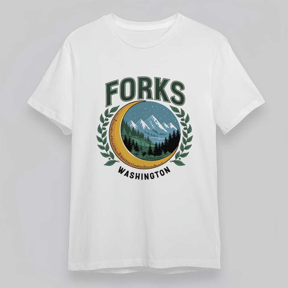 

Women s Plus Size Classic T-Shirt Snowy Mountain Forest Landscape Circle Tee 4XL