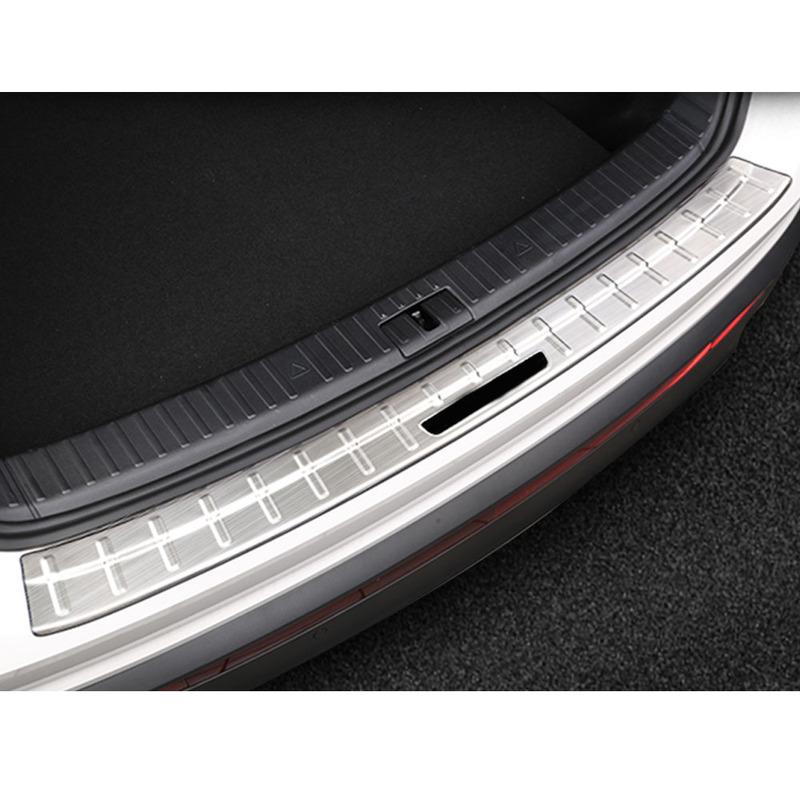 Car Outside Rear Back Stick Bumper Trim For Skoda Kodiaq 2017 2018     Outside Scuff Sill Trunk Plate Pedal 1PCs