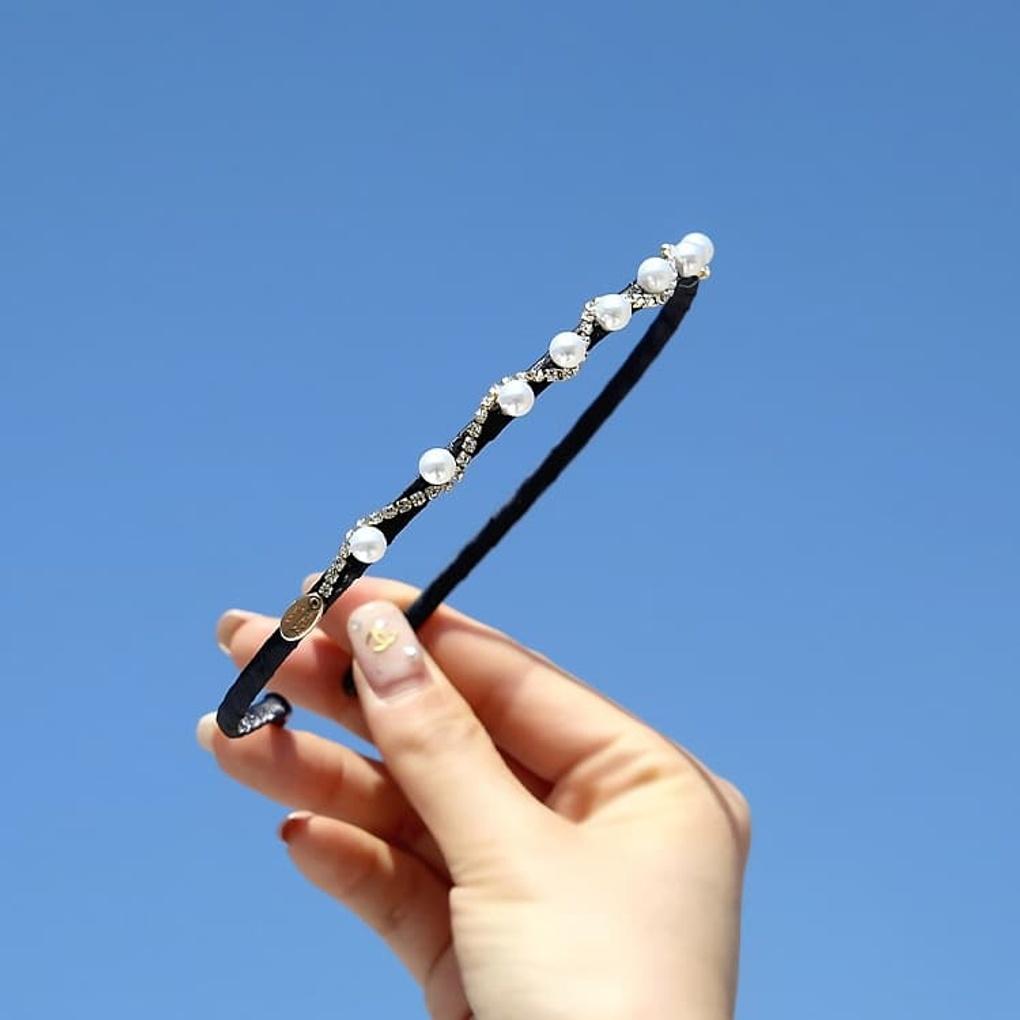 

Женская повязка на голову Пейсли Бандана Кубический цирконий Жемчуг black