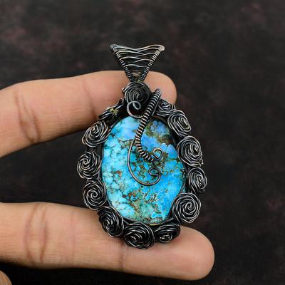 Ciondolo Turchese Tibetano Ciondolo Avvolto con Filo di Rame Gioielli con Pietra Turchese Tibetana Ciondolo Fatto a Mano per Donna Gioielli in Filo di Rame Per Regalo