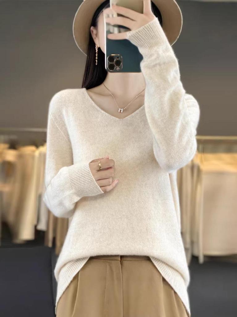Women's V-Neck Knit Sweater: Loose-Fit, Flat Base Layer for Autumn/Winter, Solid Color Pullover Style