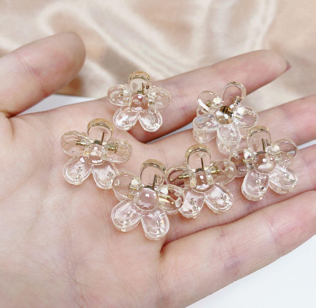 

1 шт. Милые Мини Заколки-Цветы Женские Девичьи Зажимы для Волос Крабы для Волос Инструмент для Укладки Плетения Макияжа Аксессуары для Волос прозрачный