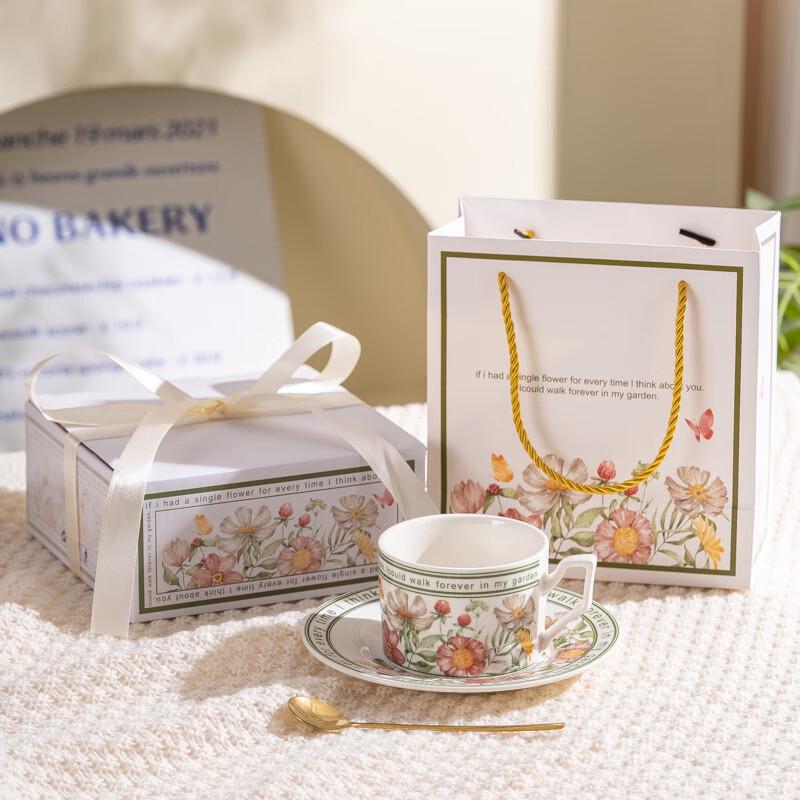 

French Style Sunflower Ceramic Mug Gift Set (Set of 2)