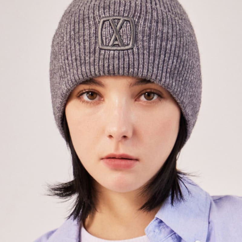 

VARZAR VA 3D Квадратная шапка-бини Серая FREE