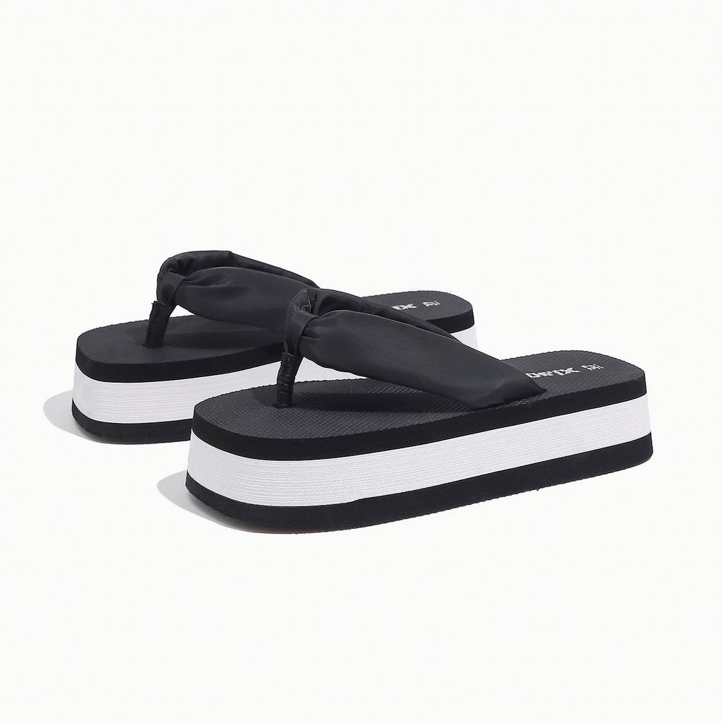 Women's High-End Thick-Soled Flip-Flops, Outdoor Summer Fashion, Color-Block Sandals